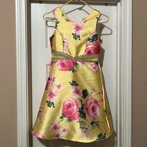 Summer Time fine :) Beautiful Kids dress